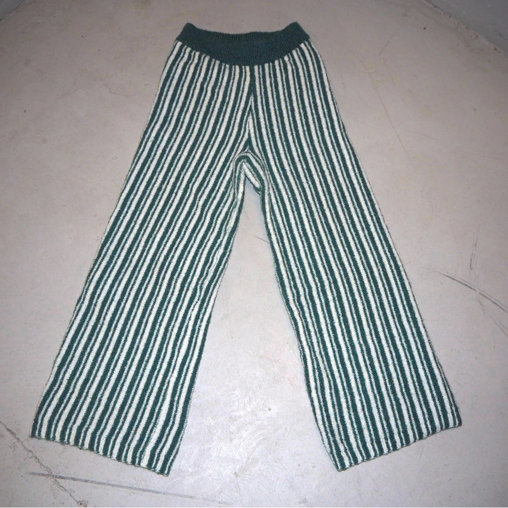 CIDER KNIT FLARE PANTS / SZ MEDIUM